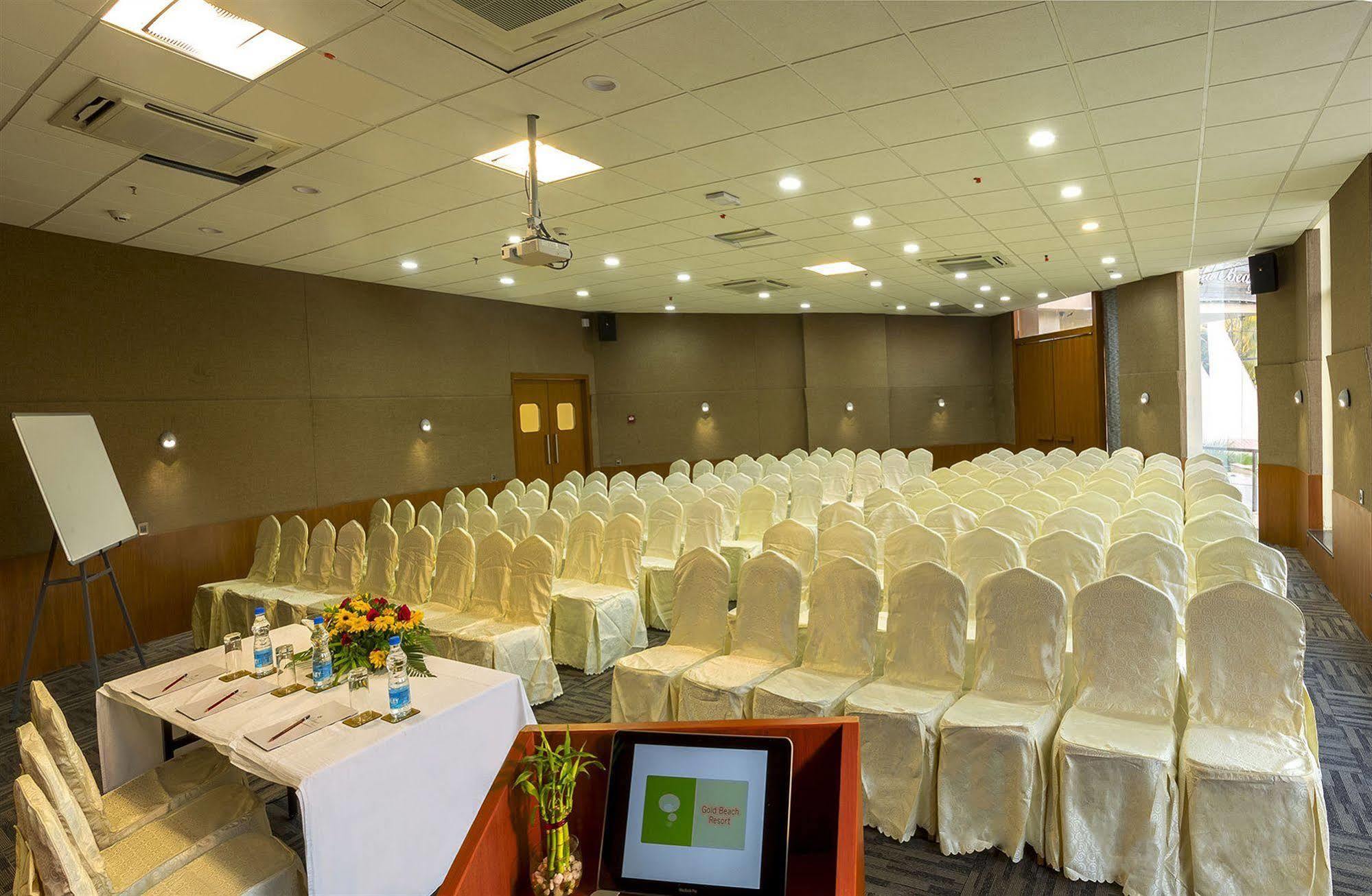 The Gold Beach Resort Daman Exterior photo