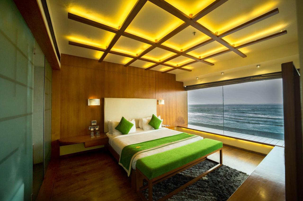 The Gold Beach Resort Daman Exterior photo