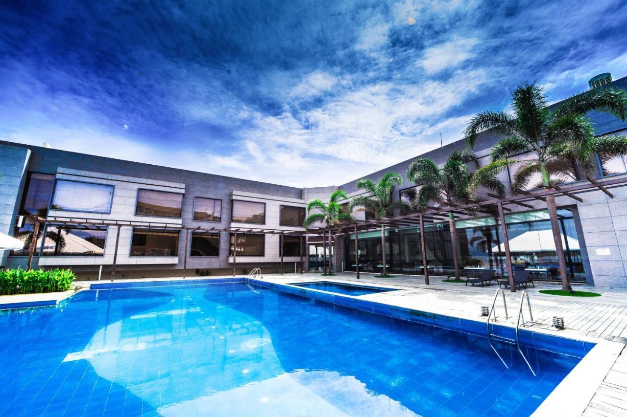 The Gold Beach Resort Daman Exterior photo
