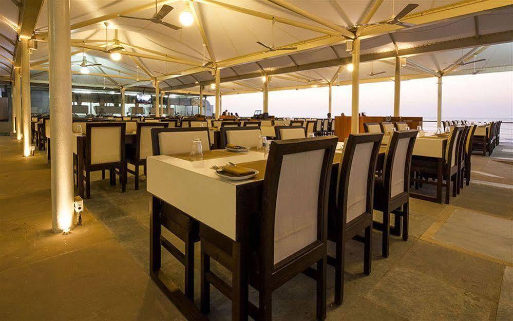The Gold Beach Resort Daman Exterior photo